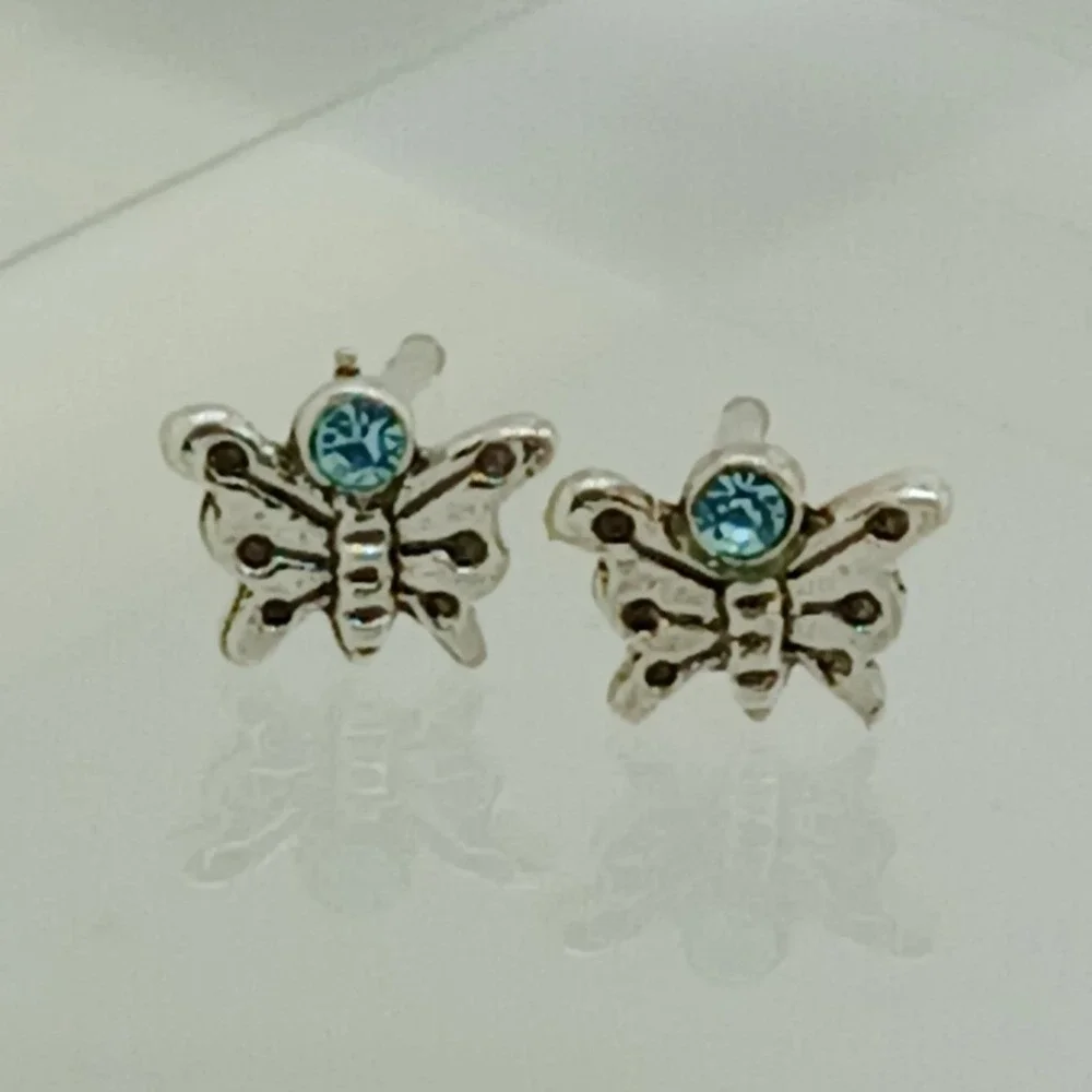 Vintage butterfly stud